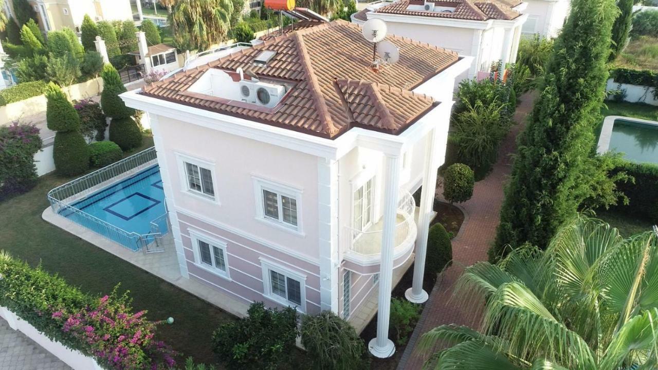 Villa Aslam, Belek Mahallesi 218 Sokak No 4C Tolerance Golf Sitesi C-1 Blok, Serik, Antalya Zewnętrze zdjęcie